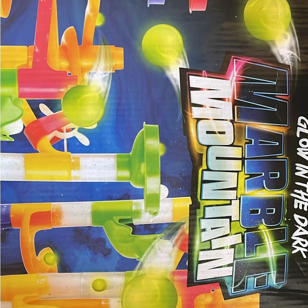Glow in the dark marble maze